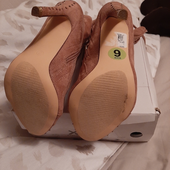 Booties - Picture 2 of 5